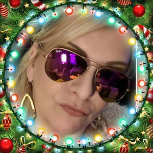 Meet your Posher, Laurie